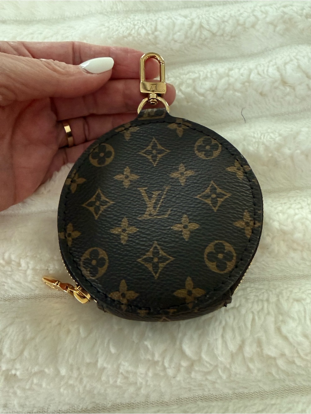 Louis Vuitton Monogram Round Coin Case with Gold Hardware